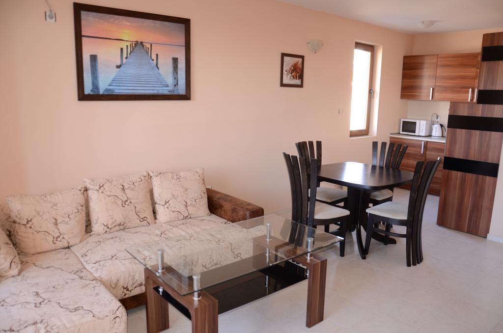 Apartments In Complex Chateau Nessebar 스베티 블라스 외부 사진