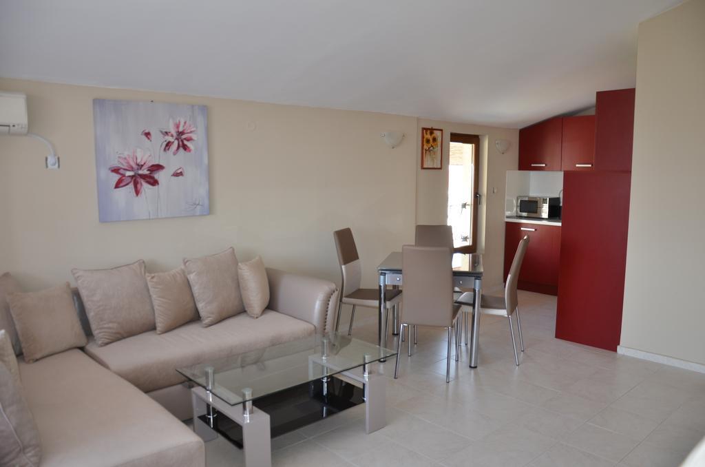 Apartments In Complex Chateau Nessebar 스베티 블라스 외부 사진